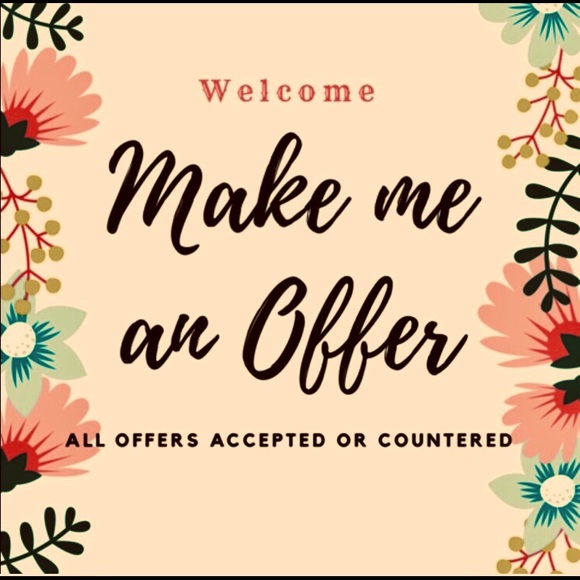 Welcome to my closet - Picture 1 of 1